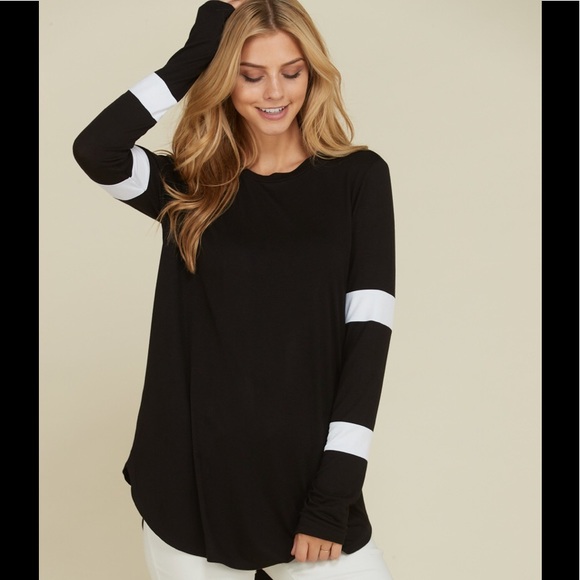 🌟Only Small Left🌟Striped Sleeve Top - Picture 2 of 2